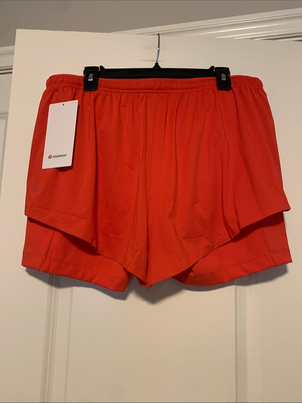 lululemon athletica Lightweight 2 in 1 HR Running Short, Sz XL Star Burst, NWT - Picture 5 of 6